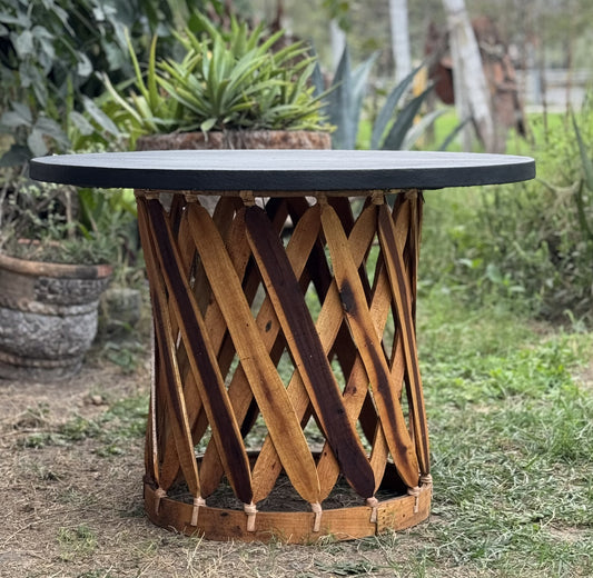 Mesa Artesanal Negra De Comedor Estilo Equipal Antiguo.