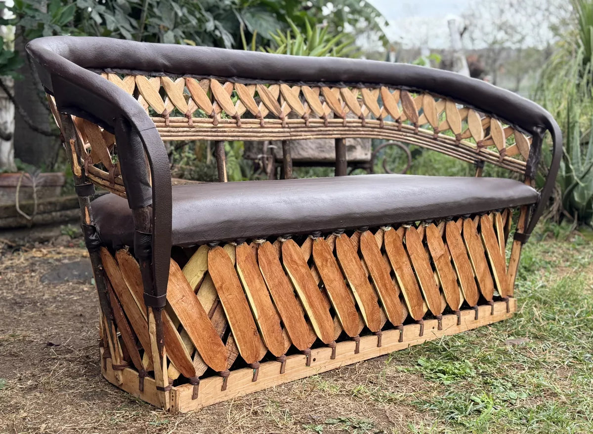 Sillon Love Seat 3 Personas Estilo Equipal Antiguo Estacas.