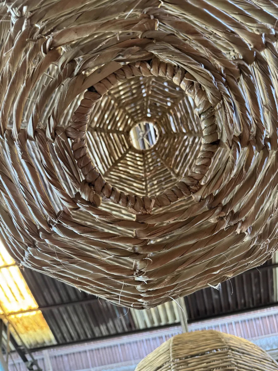 Lampara Farol Colmena Gigante Tejida A Mano Estilo Antiguo.