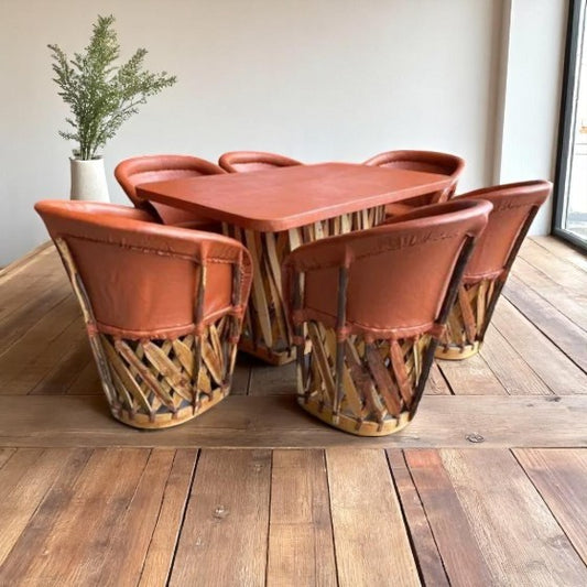 Traditional Equipal Dining Room for 6 People, Antique Style.