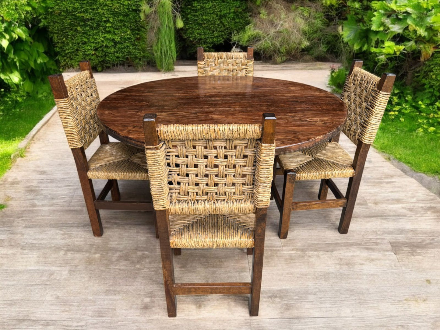 Comedor Artesanal En Madera Sustentable Estilo Minimalista