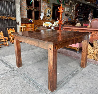 Mesa Comedor De Madera De Encino Super Resistente 4 Personas