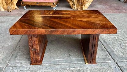 Mesa De Centro De Madera De Parota Estilo Artesanal