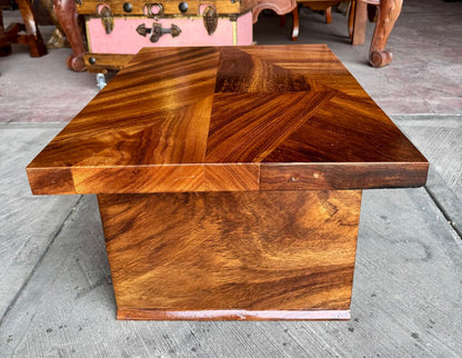 Mesa De Centro De Madera De Parota Estilo Artesanal