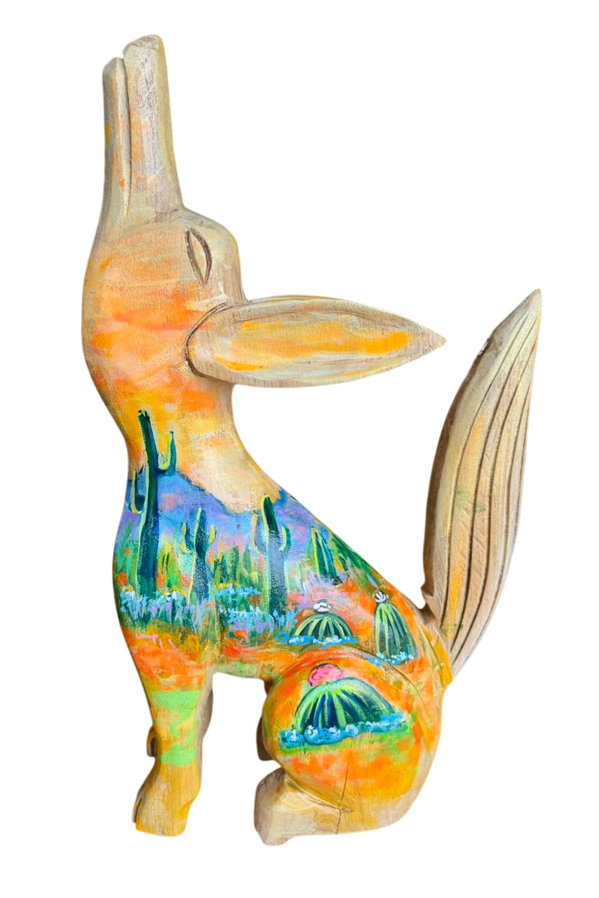 Escultura De Coyote Madera Y Pintada A Mano