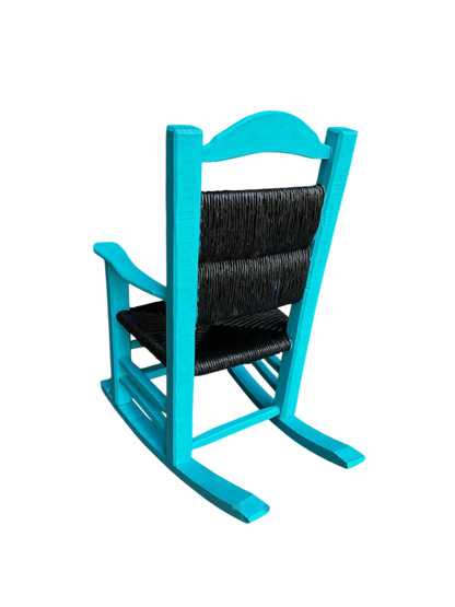 Bella Mecedora De Madera Sustentable Y Tule Estilo Antiguo.