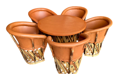 Comedor Equipal Tradicional Para 5 Personas Estilo Antiguo.