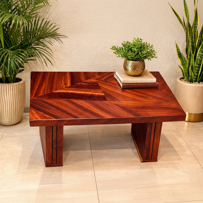 Mesa De Centro De Madera De Parota Estilo Artesanal
