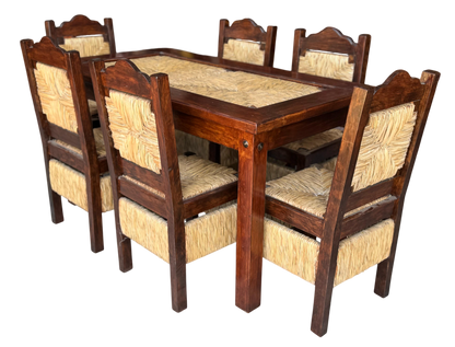 Hermoso Comedor Artesanal De Madera Sustentable Y Tejido En La Cubierta De La Mesa