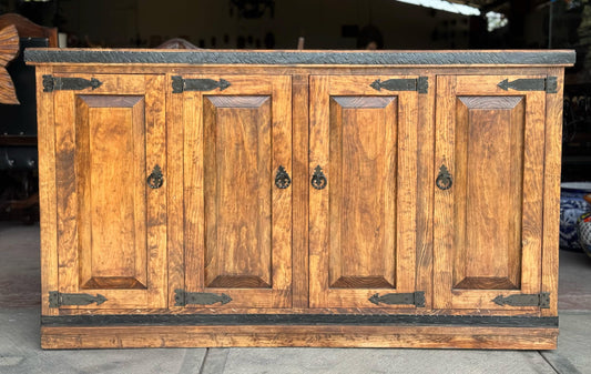 Antique style oak wood buffet