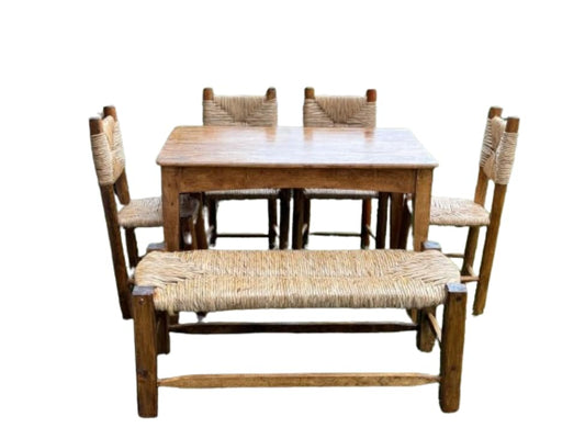 Juego de comedor de 4 sillas rústico con banco rectangular de madera de encino ideal para todo tipo de espacios.