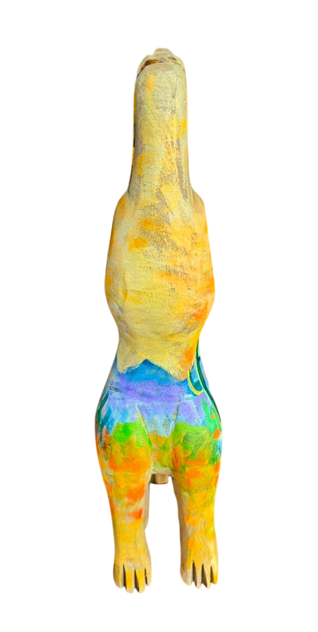 Escultura De Coyote Madera Y Pintada A Mano