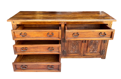Cajonera de Madera de mezquite con las tallas en el exterior antigua